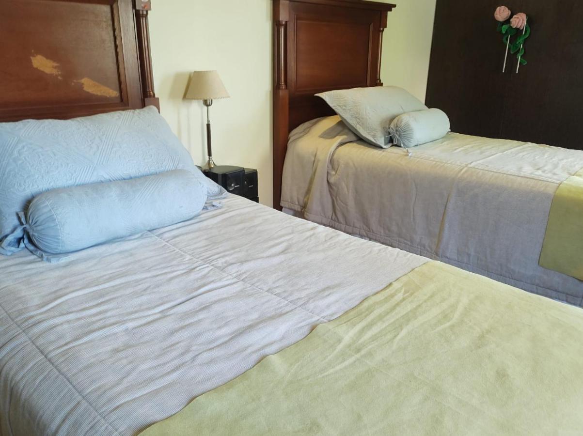 Casa 6 A Malibu 3Km Del Aeropuerto Podes Dejar Tu Auto Villa Allende Ngoại thất bức ảnh