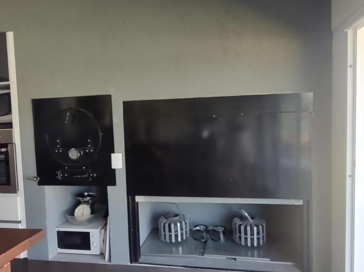 Casa 6 A Malibu 3Km Del Aeropuerto Podes Dejar Tu Auto Villa Allende Ngoại thất bức ảnh