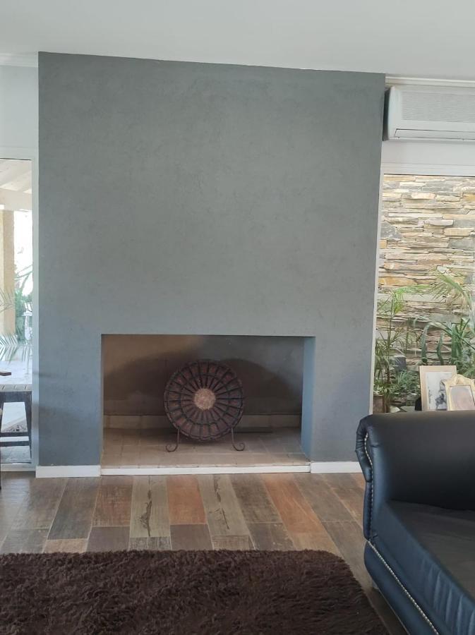Casa 6 A Malibu 3Km Del Aeropuerto Podes Dejar Tu Auto Villa Allende Ngoại thất bức ảnh