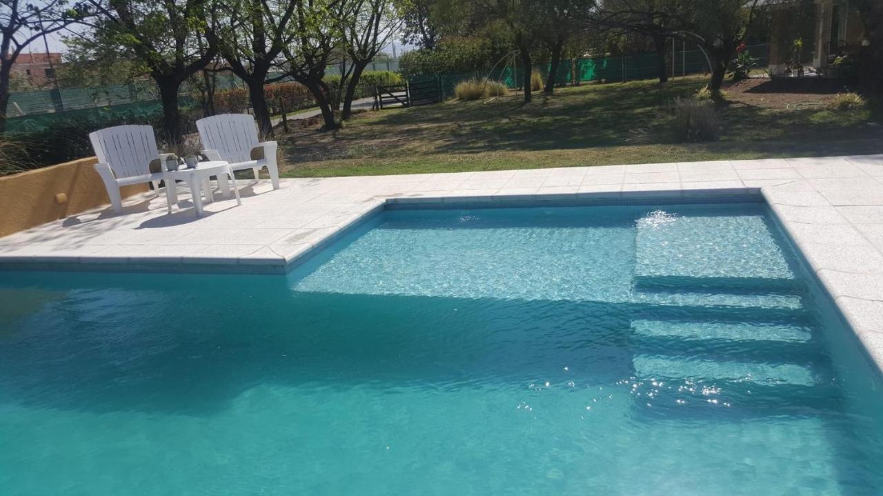 Casa 6 A Malibu 3Km Del Aeropuerto Podes Dejar Tu Auto Villa Allende Ngoại thất bức ảnh
